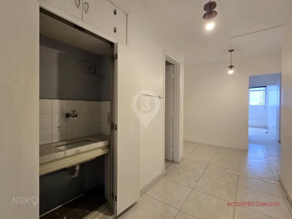 Sala Comercial com 1 Sala e 1 vaga à Venda, 33 m² por R$ 190.000,00