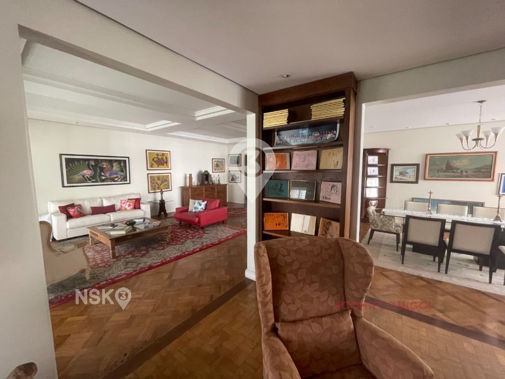 Apartamento com 3 Quartos e 1 vaga à Venda, 348 m² por R$ 3.129.000,00