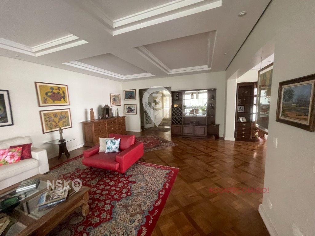 Lindenberg Clássico na Bela Vista | 350m² | 10º Andar | Ícone da Arquitetura Paulistana