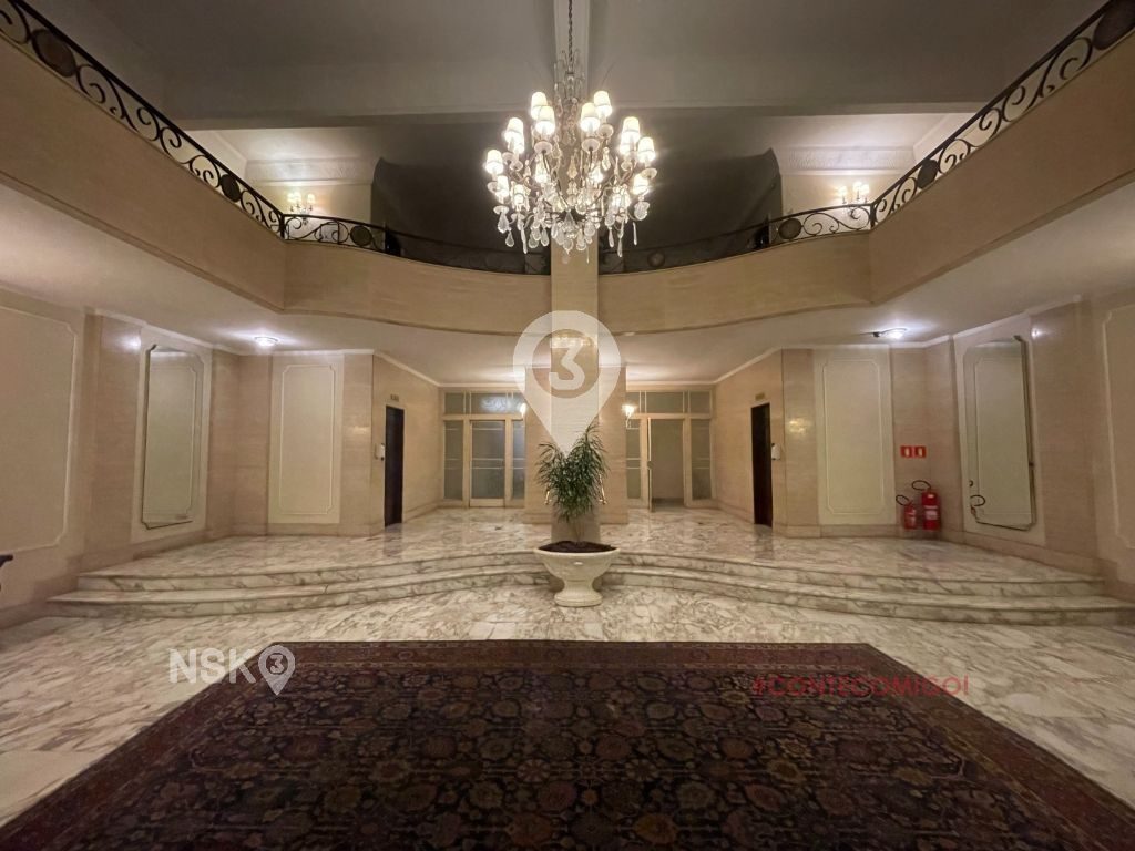 Lindenberg Clássico na Bela Vista | 350m² | 10º Andar | Ícone da Arquitetura Paulistana