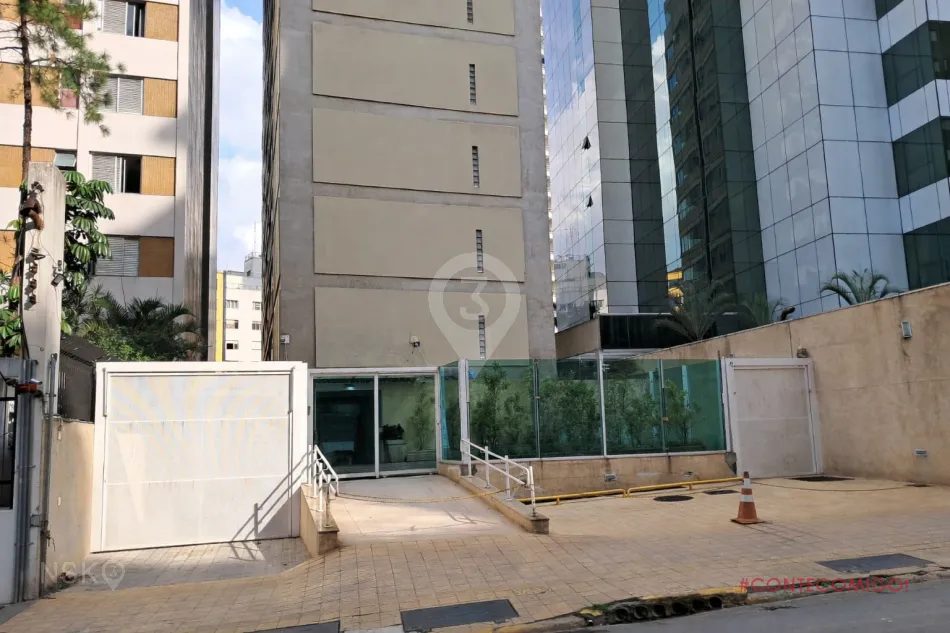 Imóvel com 12 Salas e 86 vagas à Venda, 3.961 m² por R$ 63.600.000,00