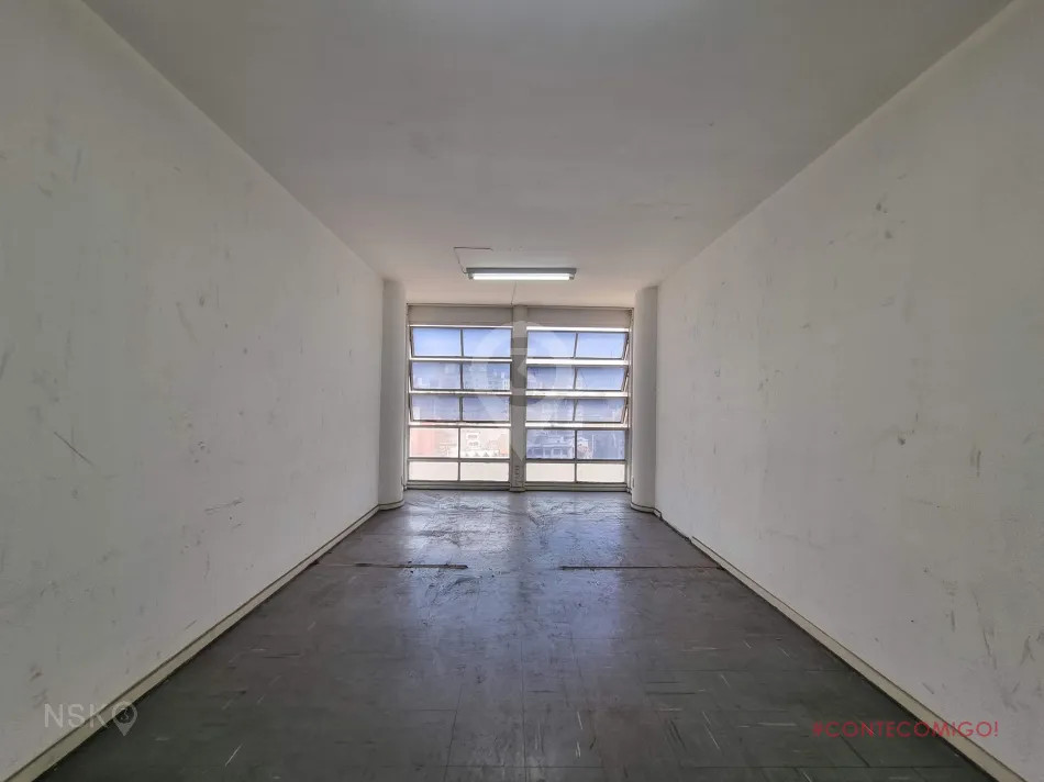 Sala Comercial para Locação, 26 m² por R$ 990,00
