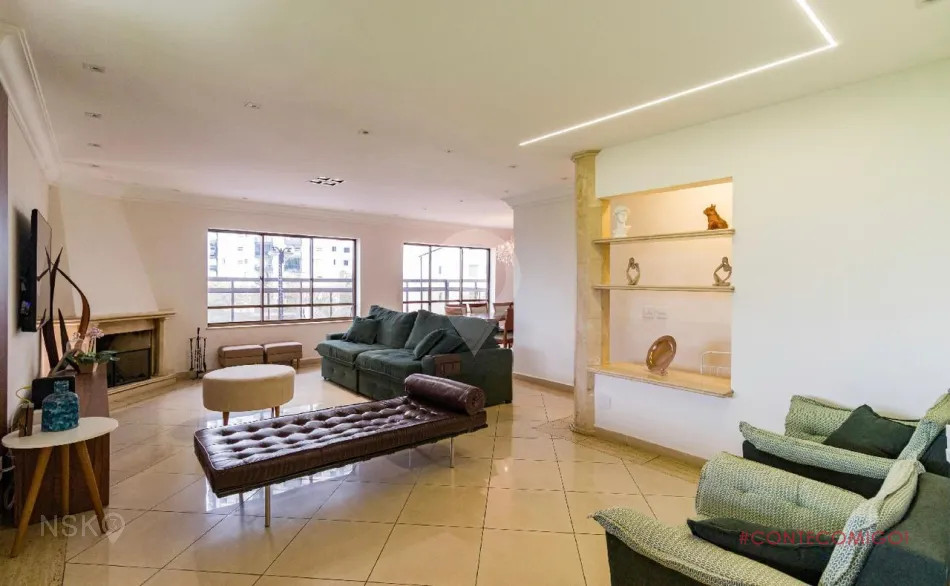 Apartamento com 3 Quartos e 5 vagas à Venda, 297 m² por R$ 1.050.000,00
