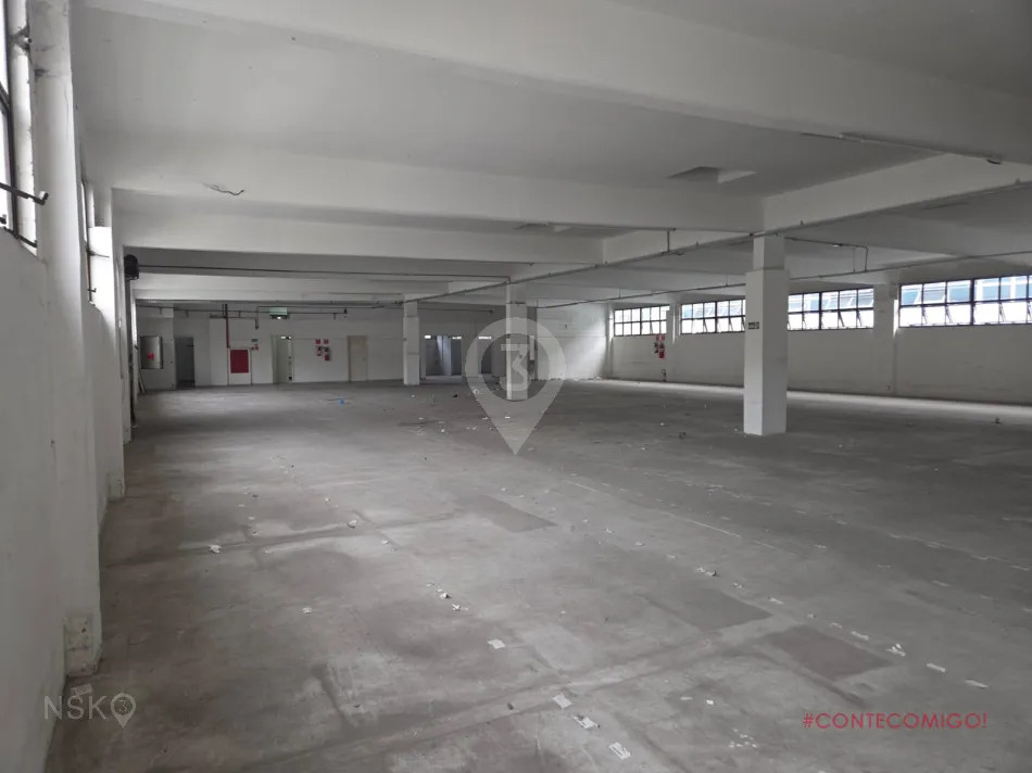 Imóvel com 7 Salas e 22 vagas à Venda, 2.002 m² por R$ 75.000,00