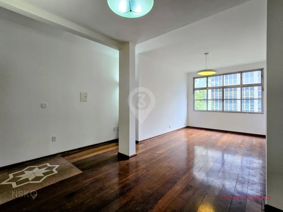 Apartamento com 2 Quartos à Venda, 100 m² por R$ 749.900,00