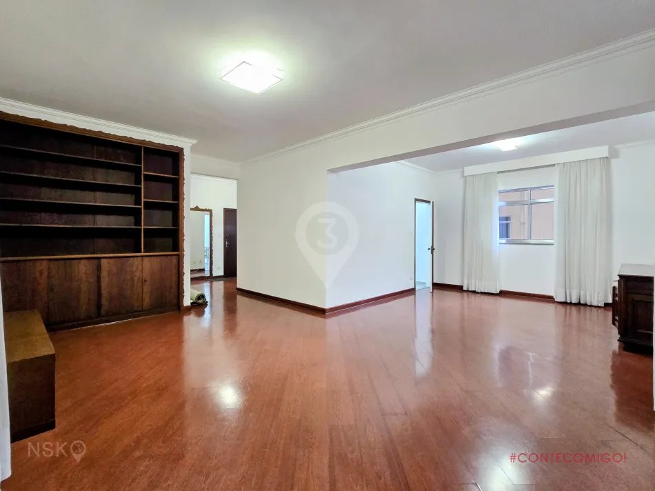 Apartamento com 3 Quartos e 1 vaga para Locação, 160 m² por R$ 7.500,00