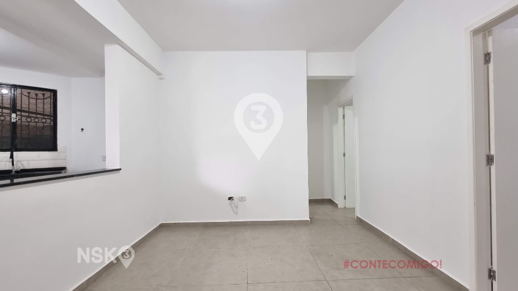 Casa em Condomínio para alugar 50m²  - 2 Quartos - Quintal - Vaga Demarcada - Cod 45157