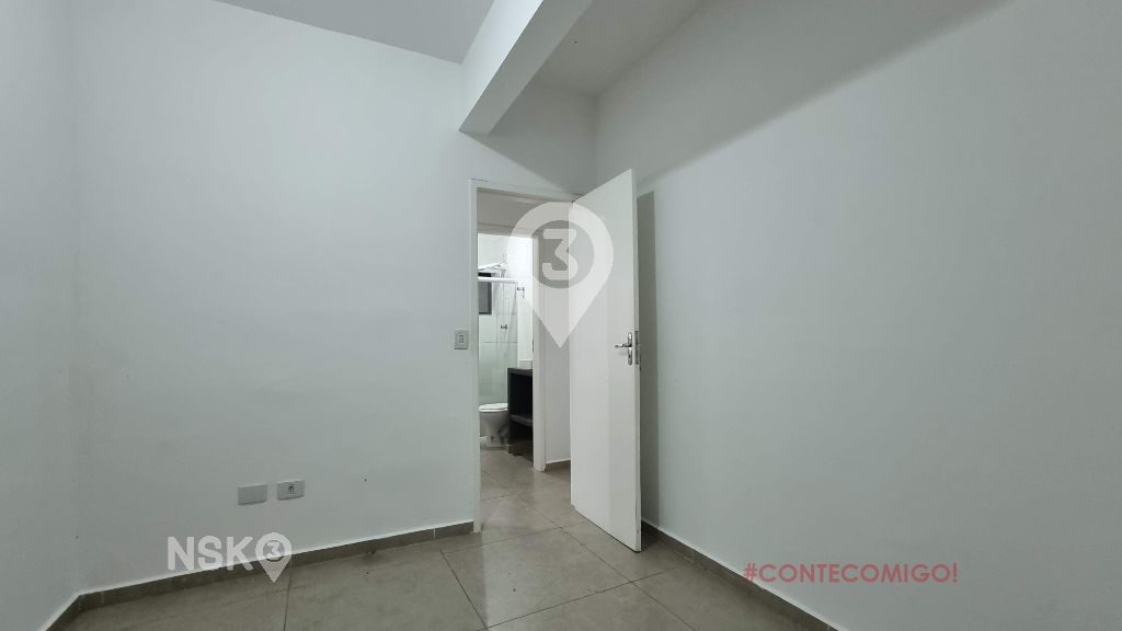 Casa em Condomínio para alugar 50m²  - 2 Quartos - Quintal - Vaga Demarcada - Cod 45157