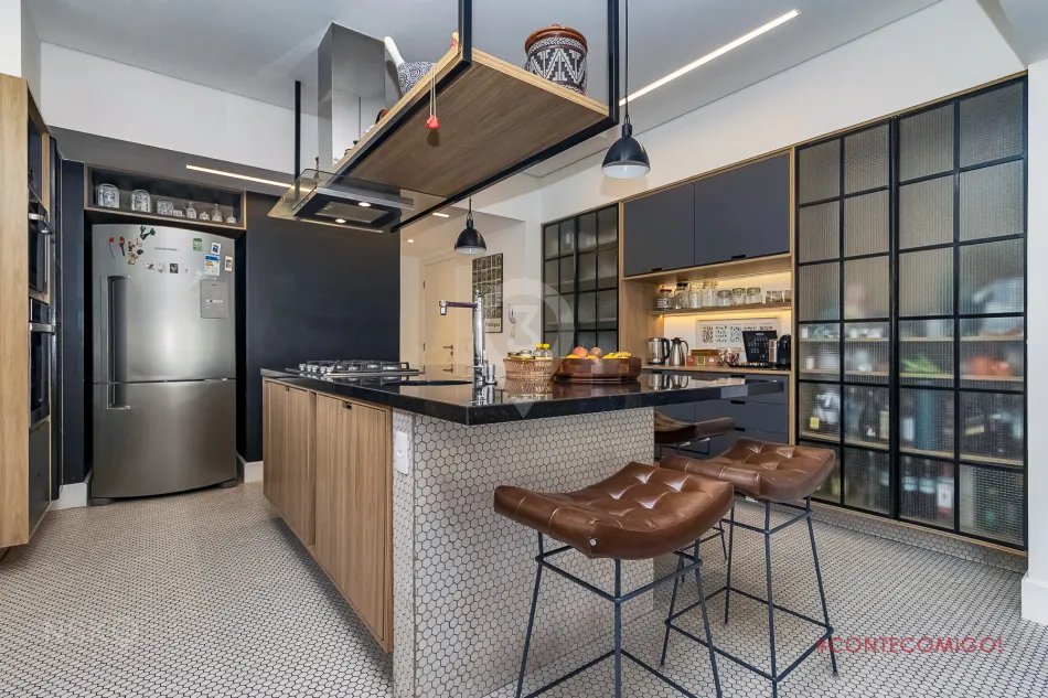 Apartamento com 3 Quartos e 2 vagas à Venda, 270 m² por R$ 4.450.000,00